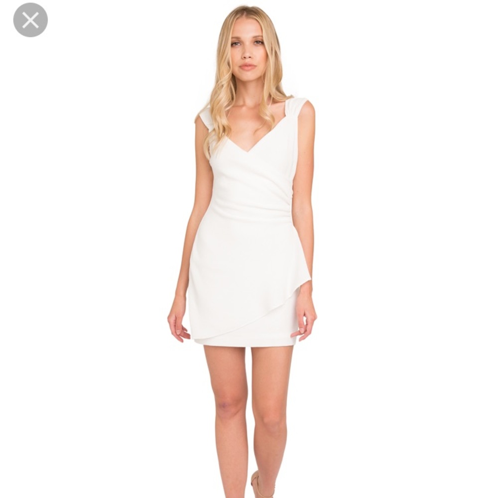 Black Halo “talia” dress